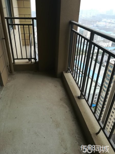 中央豪景,一小玉泉**,边户高层,南北通透采光充足价格美丽