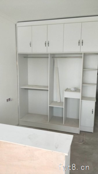 阳光华府100平方,全新装修65万,满二年!户型采光好